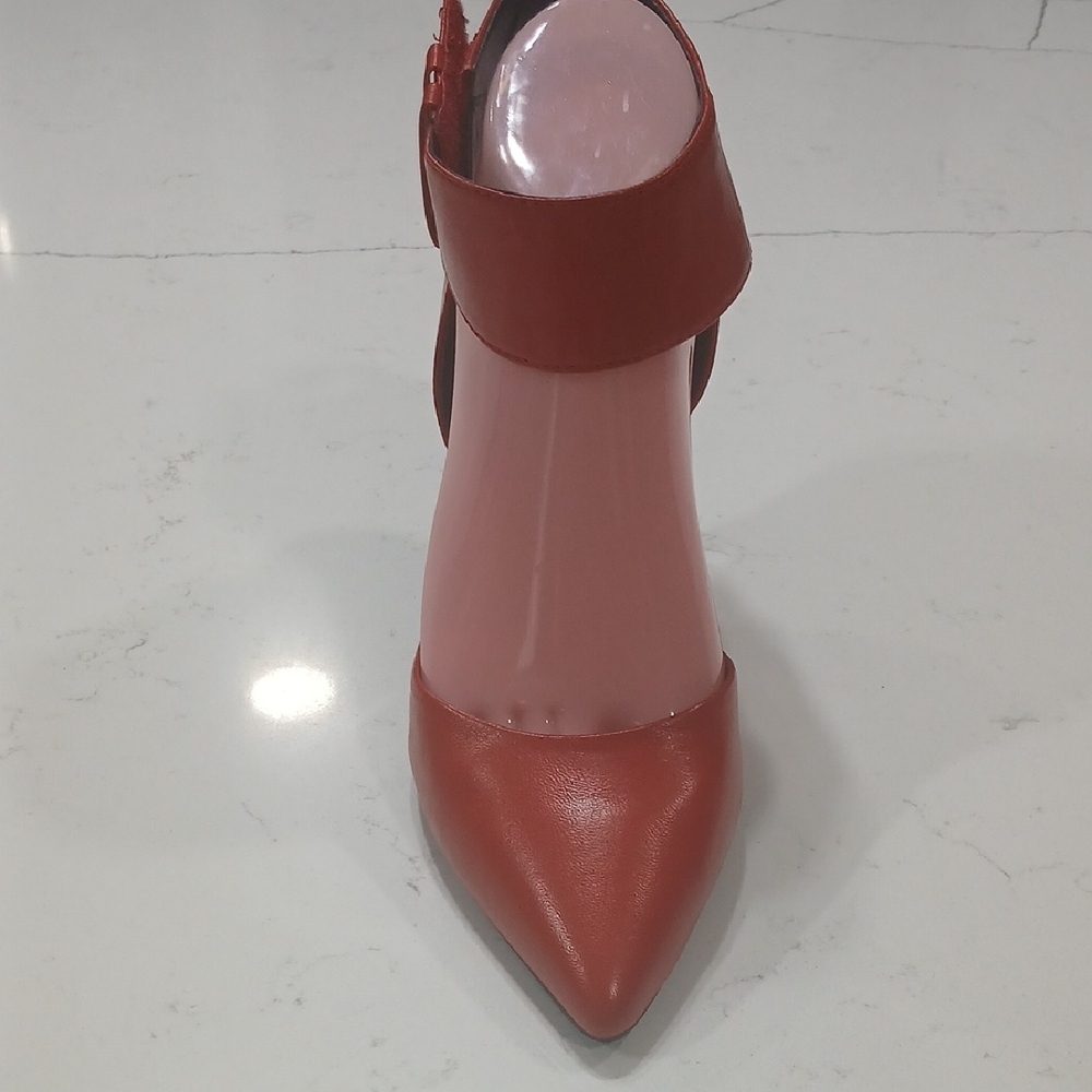 Steve Madden Red Ankle Strap Heels Sz8M Leather Upper Gentle Used - Picture 2 of 12